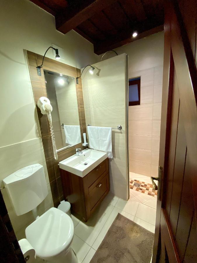 Istvan Parkhotel Es Gasztrofarm Sormas Bagian luar foto