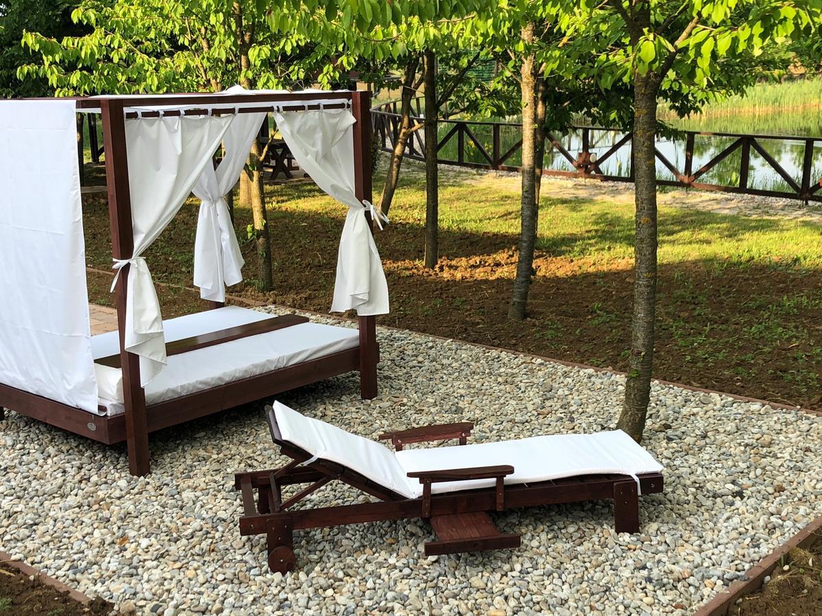 Istvan Parkhotel Es Gasztrofarm Sormas Bagian luar foto